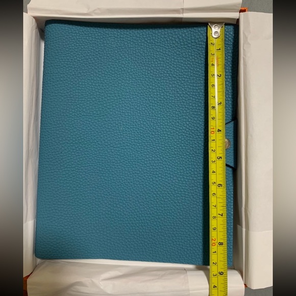BNIB Hermes Notebook - Picture 6 of 8